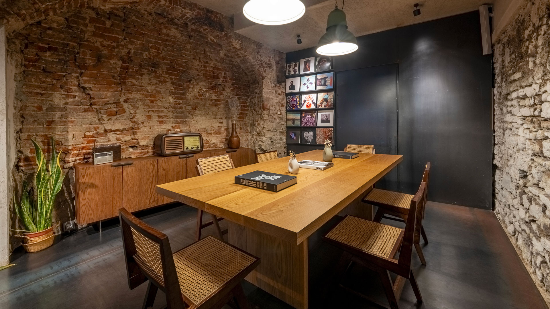 Bar Interior Design Rifrullo Firenze by Studio Phasma